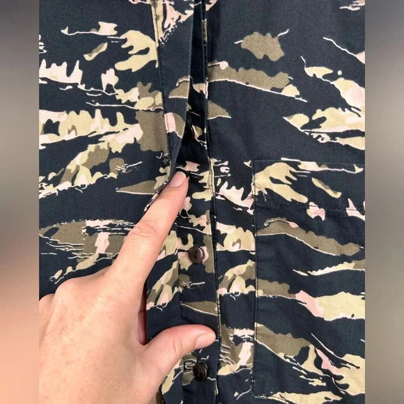 TopShop long sleeve button up blouse, 6, Pink Camo, Oversized Streetwear Grunge - Picture 7 of 10